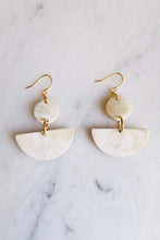 Load image into Gallery viewer, Yang Bay 16K Gold Plated White Buffalo Horn Minimal Statement Earrings