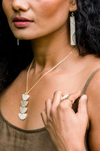 Load image into Gallery viewer, Tinh 16K Gold-Plated Brass Buffalo Horn Minimalist Bar Earrings