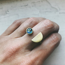 Load image into Gallery viewer, Earth Rise Ring