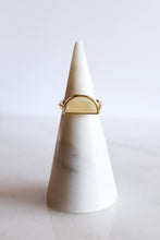 Load image into Gallery viewer, Mat Trang 16K Gold-Plated Brass Buffalo Horn Crescent Ring
