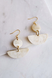 Yang Bay 16K Gold Plated White Buffalo Horn Minimal Statement Earrings