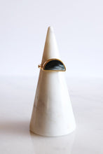 Load image into Gallery viewer, Mat Trang 16K Gold-Plated Brass Buffalo Horn Crescent Ring
